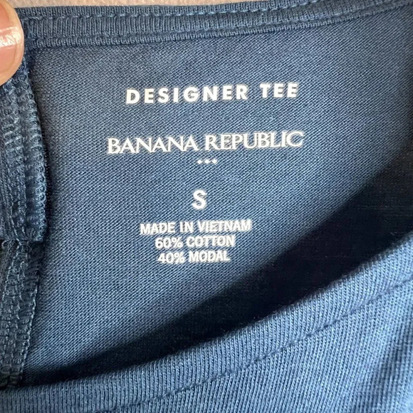 Banana Republic Designer Tee NWT Long Bell Sleeve Size Small - Picture 8 of 9
